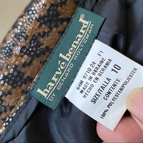 Y2K vtg Harvé Benard • Houndstooth “Wet Look” Skirt Suit - Picture 9 of 10